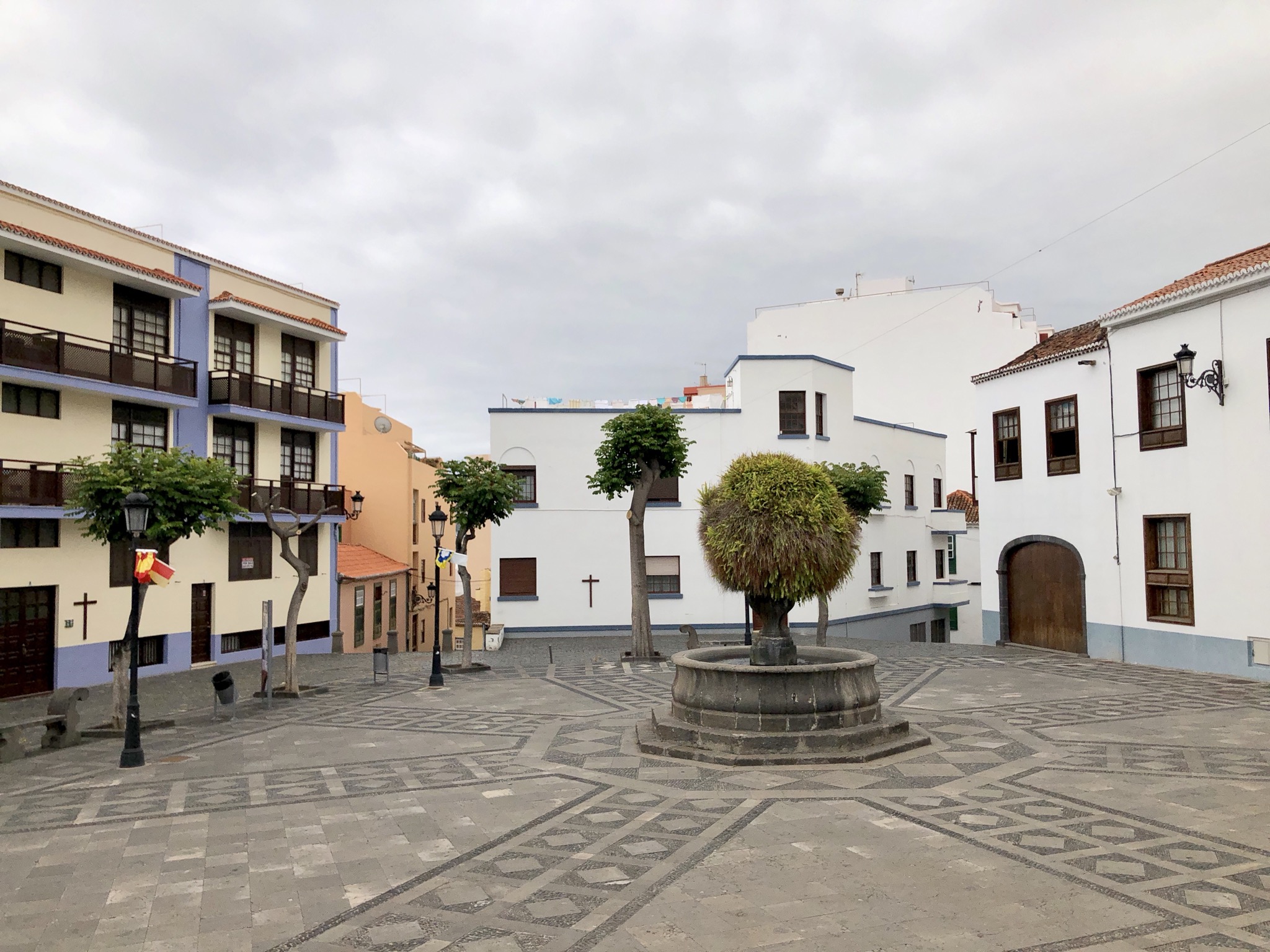 Plaza de SantonFrancisco