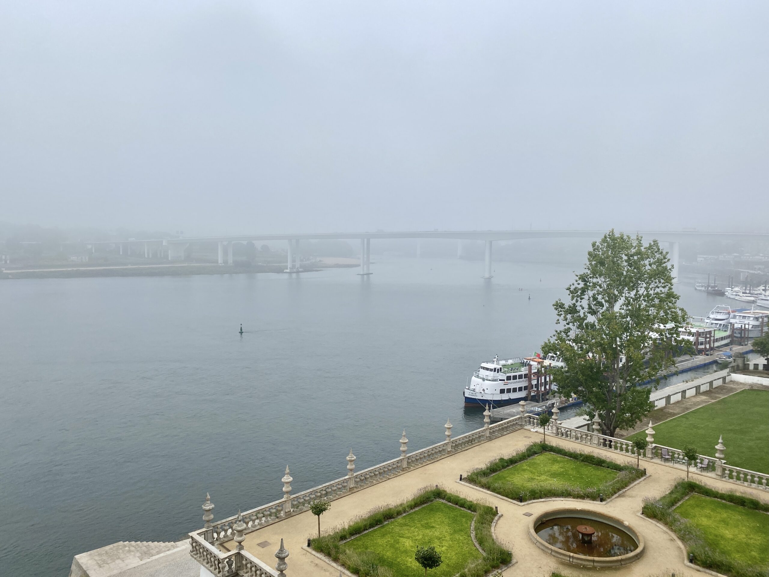 … und um acht Uhr am Morgen