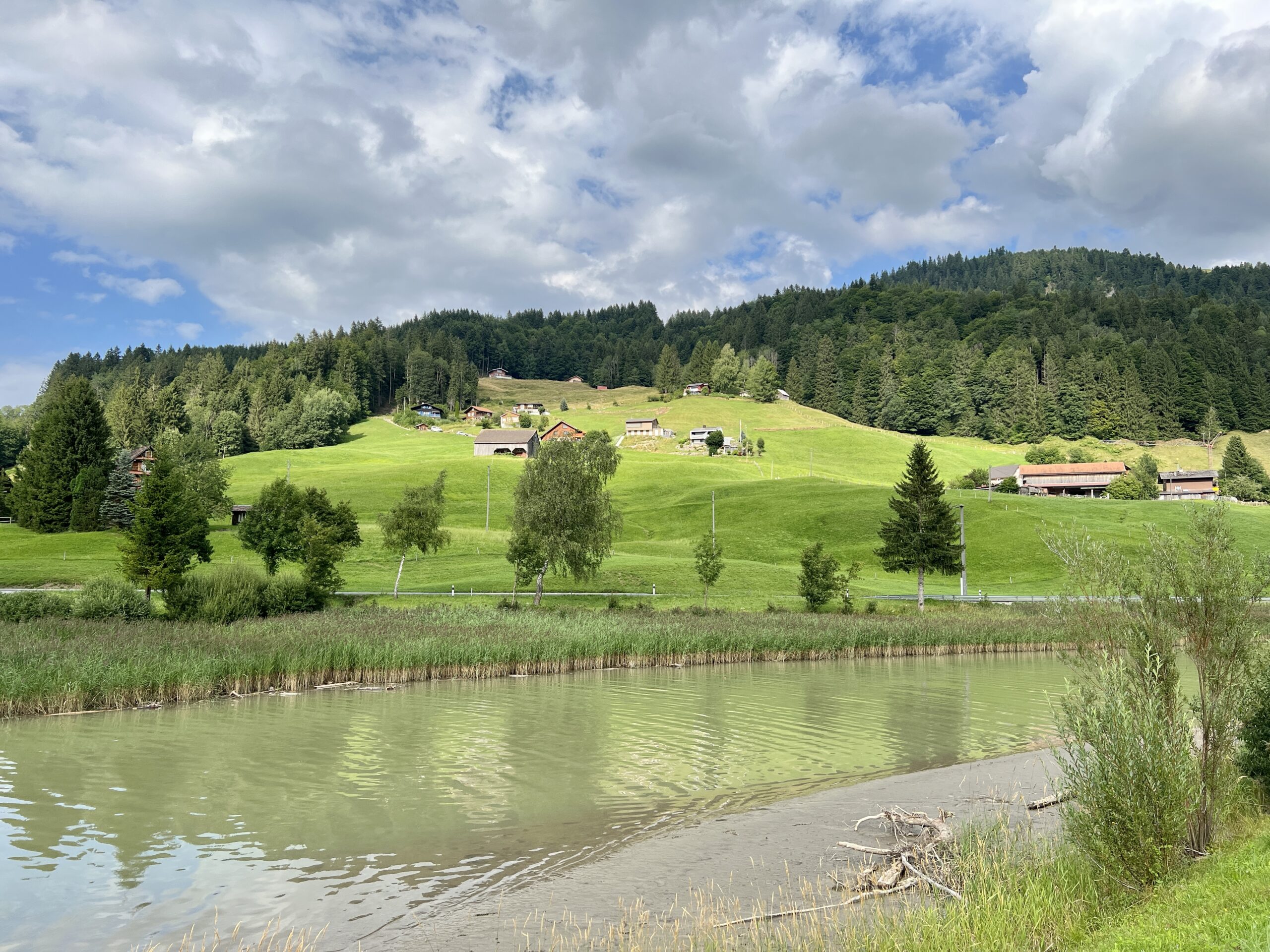 Ennet der Sihl ist das Höhport