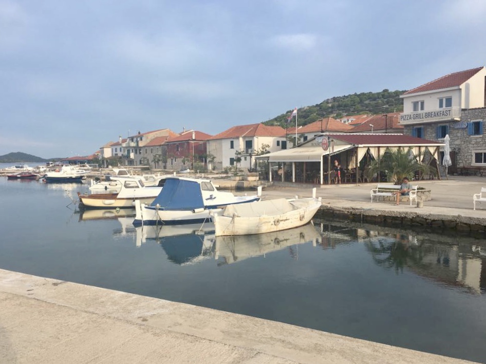 Otok Kaprije – Otok Veli Drvenik