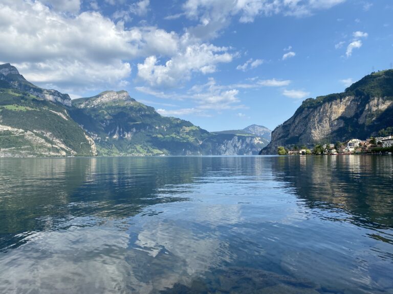 Urnersee in Flüelen