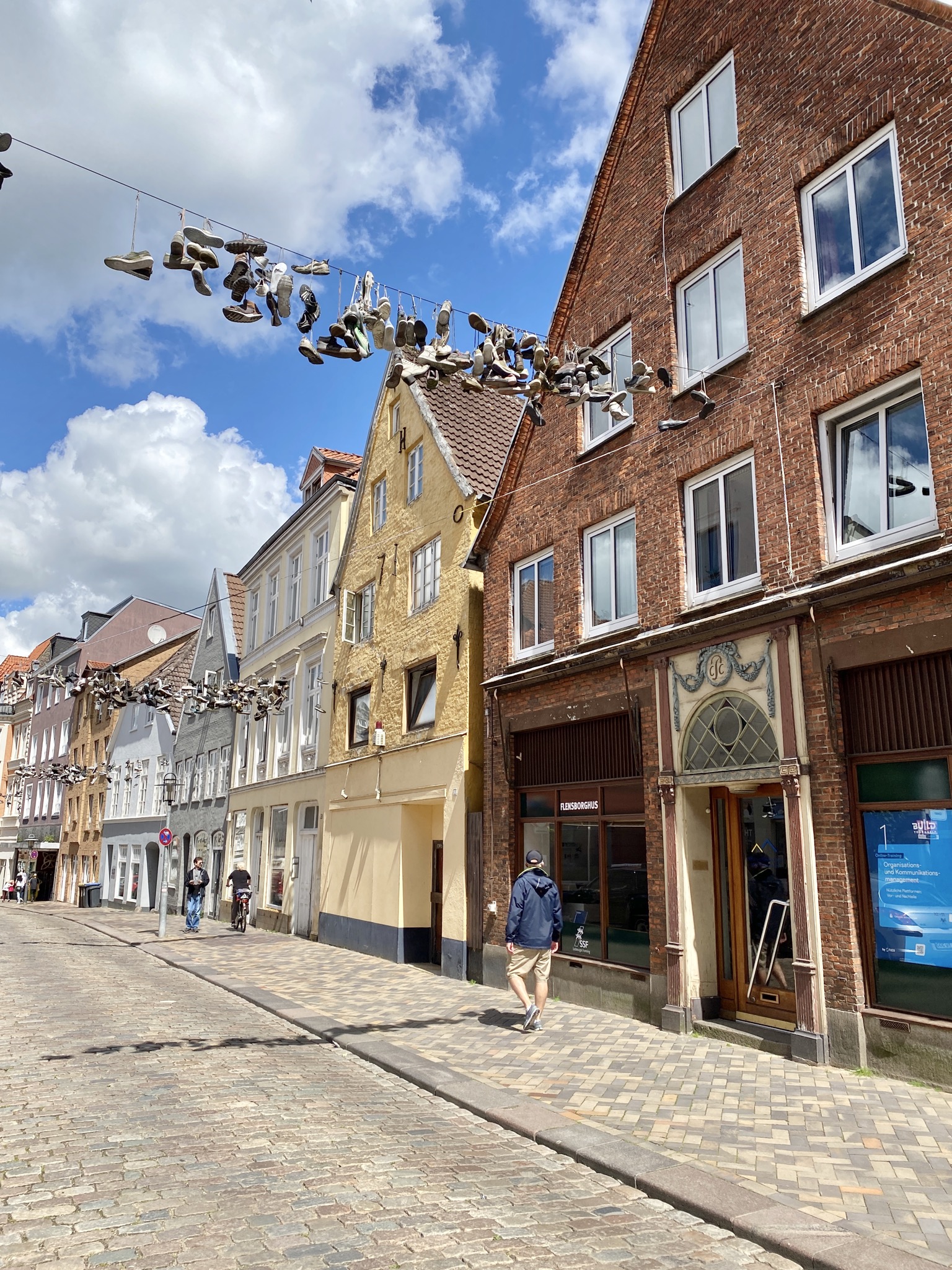 Norderstrasse mit Schuhleinen