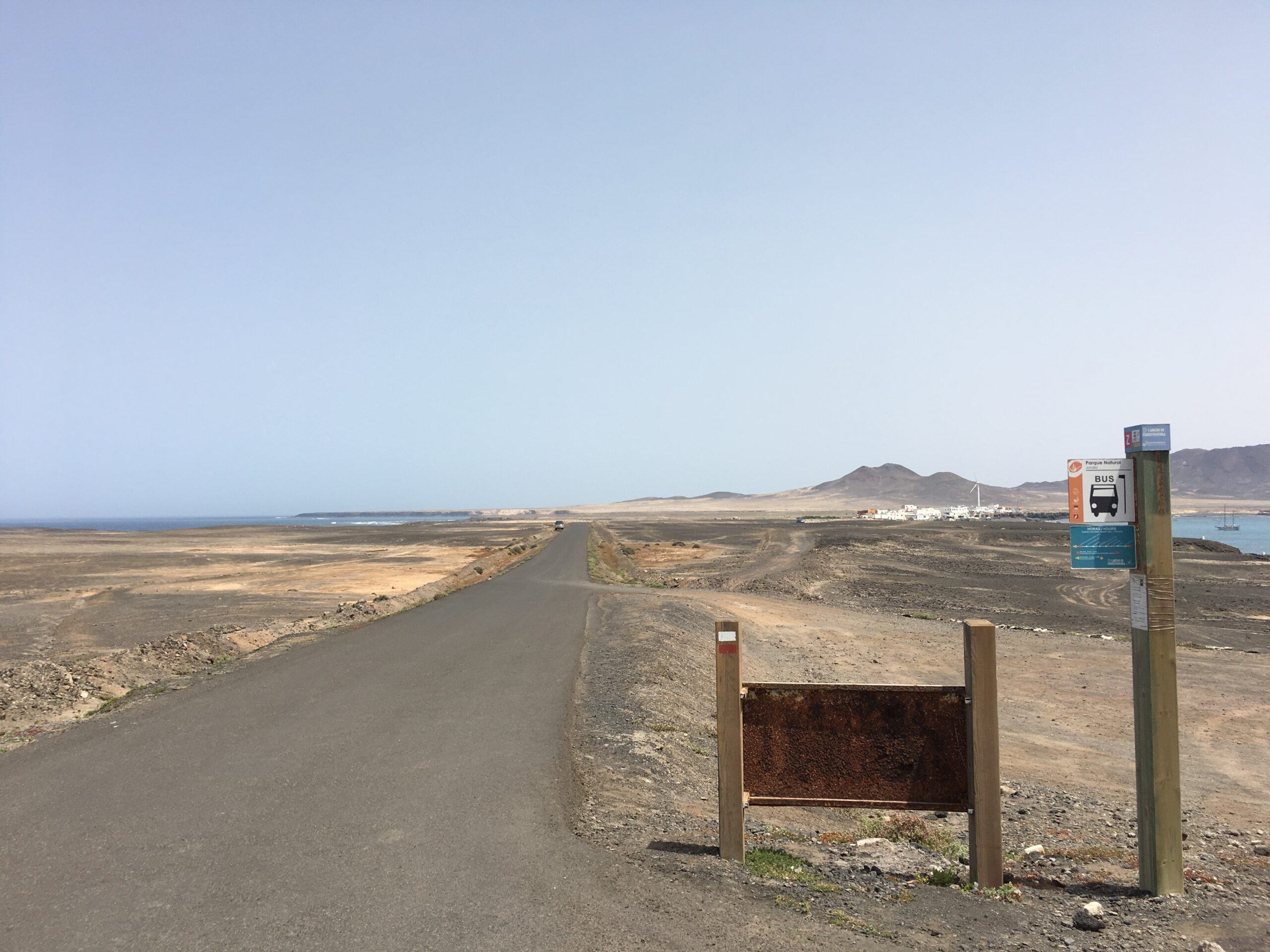 Bushaltestelle am Ende der Insel