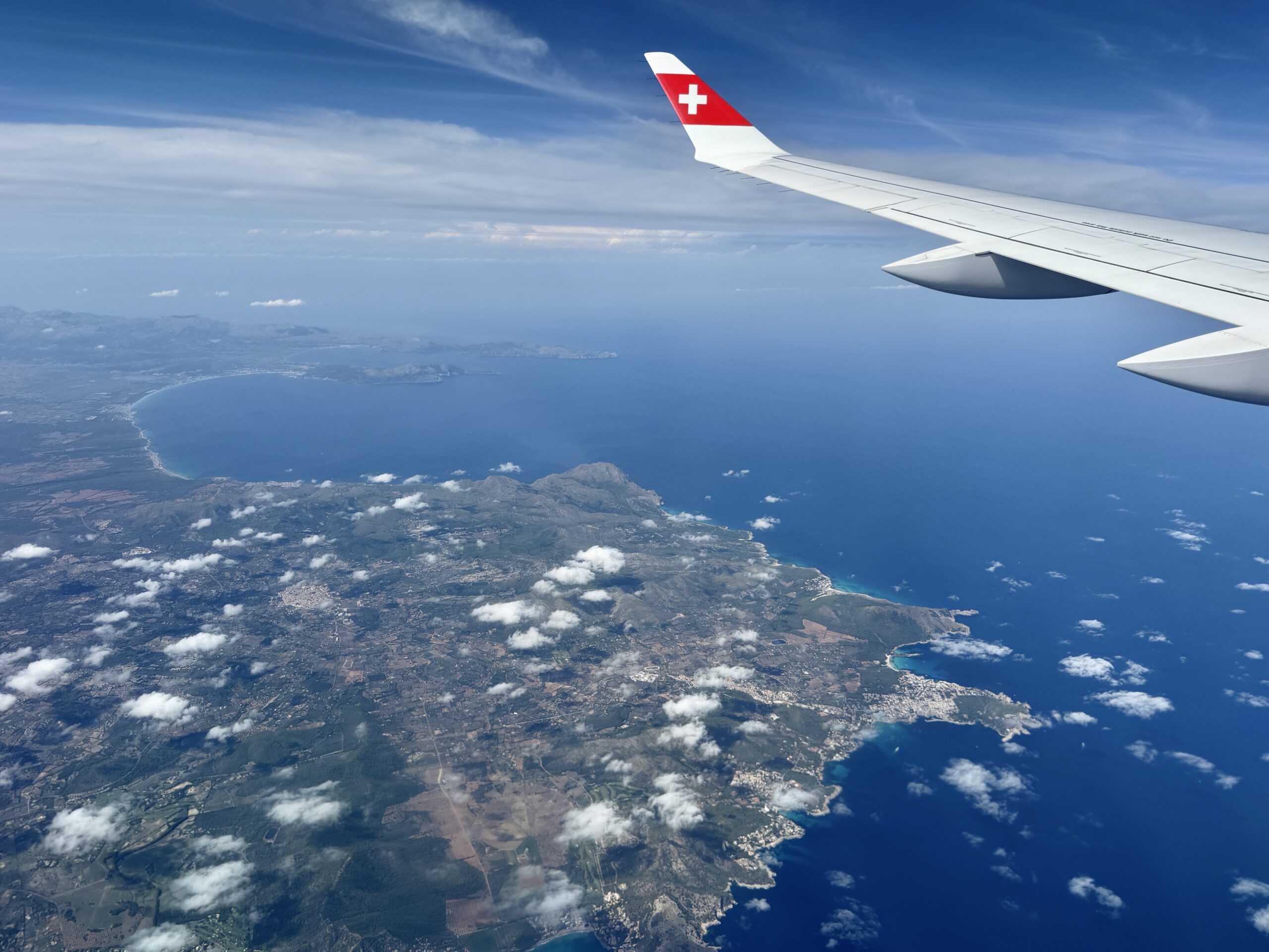 Artà (Mitte links) und Cala Rajada (rechts an der Küste)
