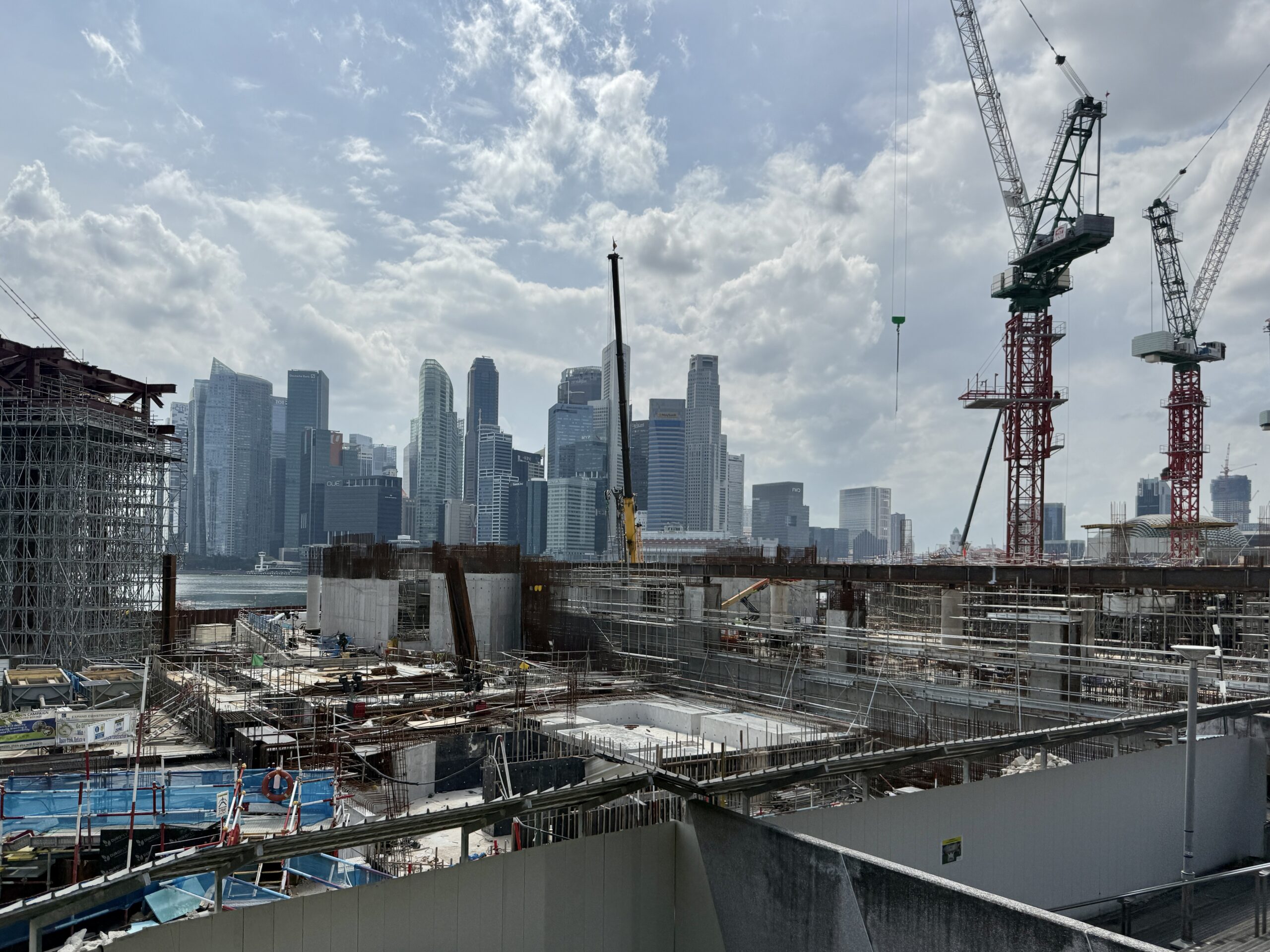 Grossbaustelle auf dem ehemaligen "Float at Marina Bay"