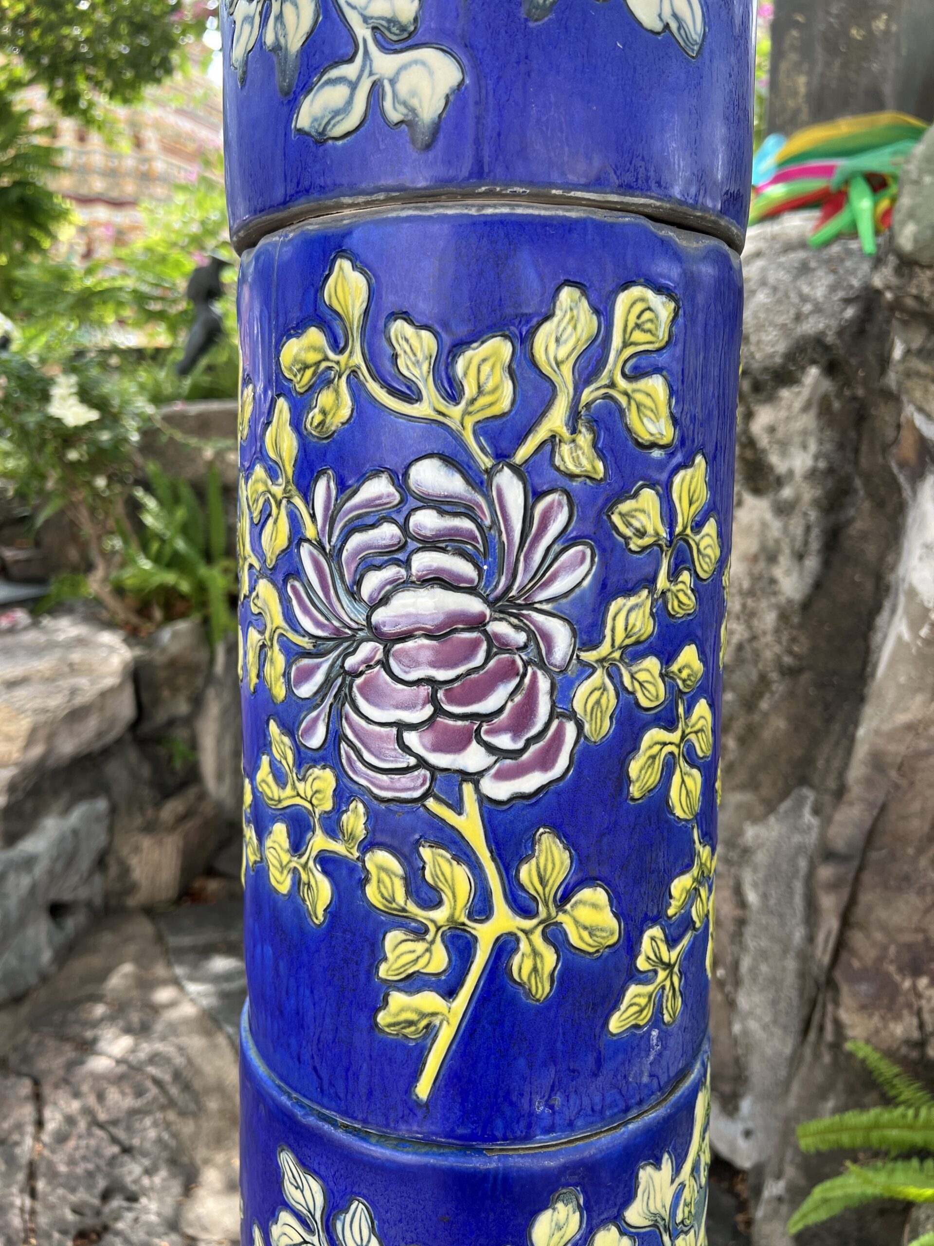 Säulen in Blau,